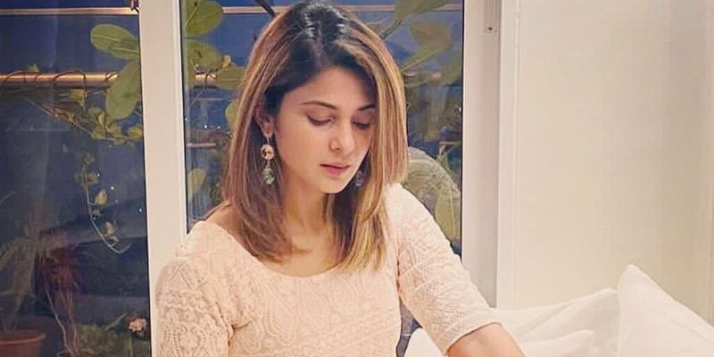 Jennifer Winget Sex Video - Jennifer Winget brings in the Diwali sparkle with her minimalistic  traditional look | Buzz