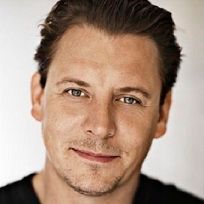 Anders W. Berthelsen