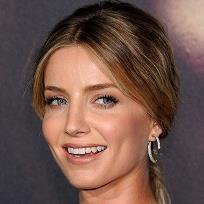 Annabelle Wallis