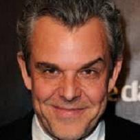 https://assets-in.bmscdn.com/iedb/artist/images/website/poster/large/danny-huston-2773-24-03-2017-12-37-05.jpg