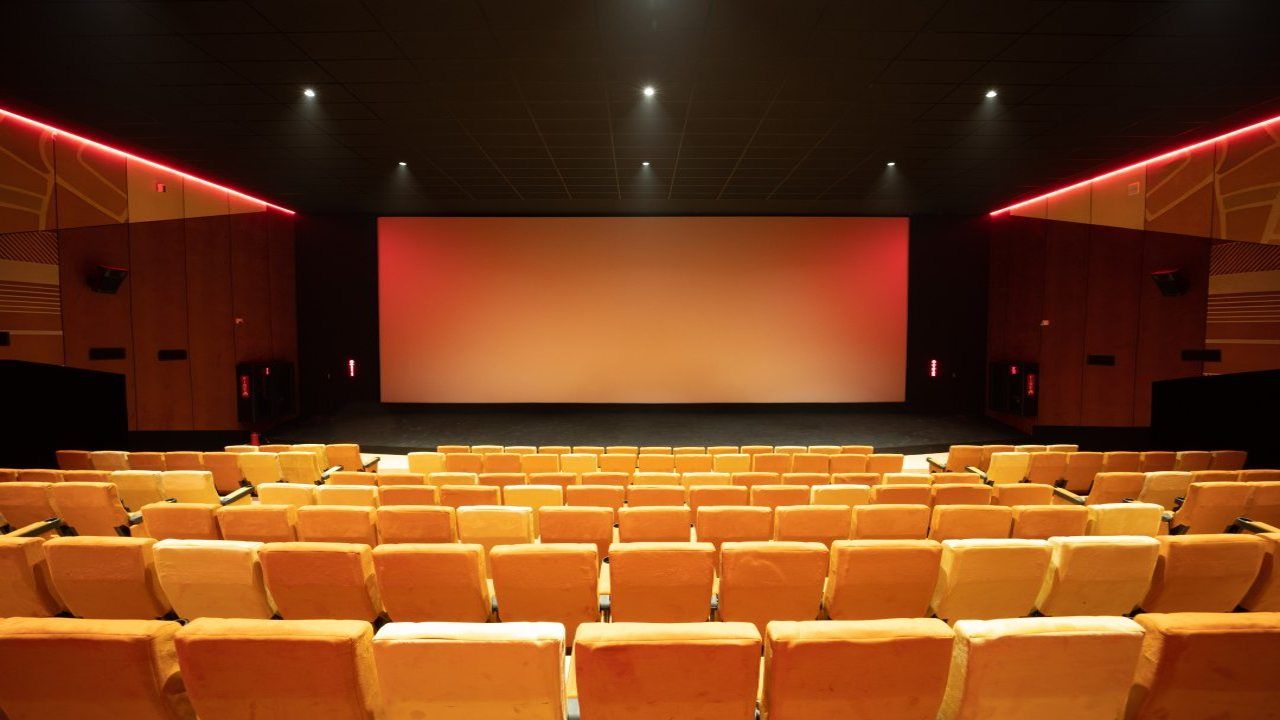 Asian Paradise Cinemas: Karimnagar | Movie Showtimes & Ticket