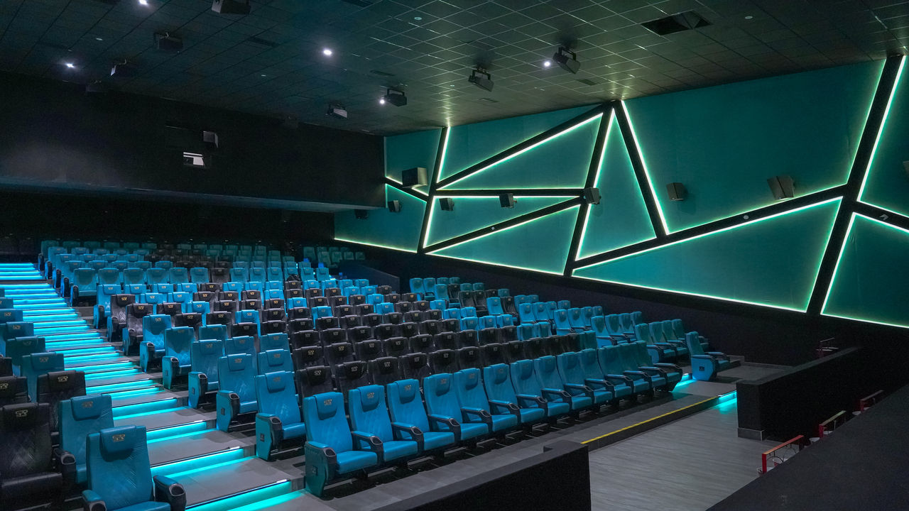 SPR Cinecastle 4K(RGB) - 64Ch. Dolby Atmos: Salem | Movie