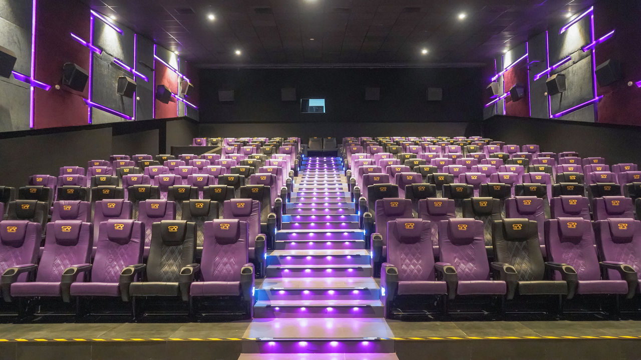 SPR Cinecastle 4K(RGB) - 64Ch. Dolby Atmos: Salem | Movie