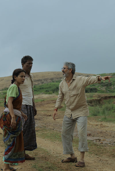 The Wayfarers (Raahgir)